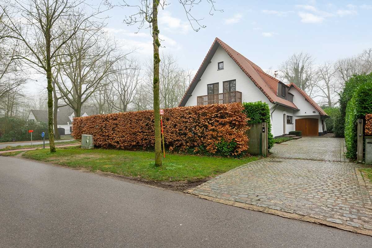 Prachtig gerenoveerde villa op een toplocatie
